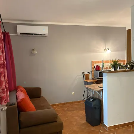 Апартаменты Mona-lak Balaton Panorama